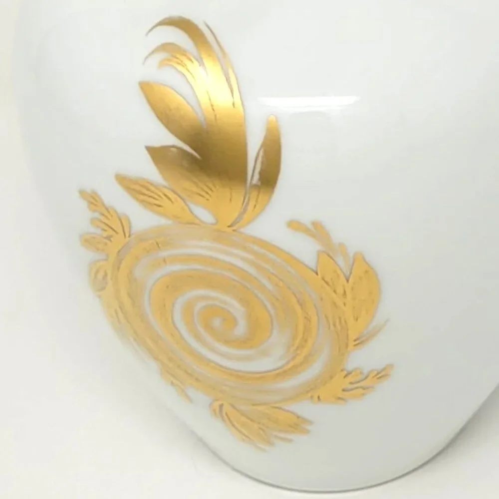 Vintage 1960s Hutschenreuther Germany White Gold Motif & Rim Vase Backstamp 10